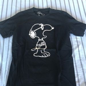 Kaws x peanuts uniqlo tee